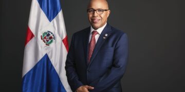 Alfredo Pacheco continúa subiendo en preferencia del electorado