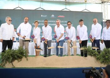 Presidente Abinader deja iniciada construcción de los dos primeros hoteles en Pedernales como parte de Fideicomiso