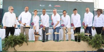 Presidente Abinader deja iniciada construcción de los dos primeros hoteles en Pedernales como parte de Fideicomiso