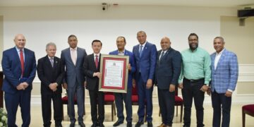 Senado reconoce a la República Popular China por solidaridad en donación y gestión vacunas contra Covid-19