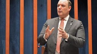 Senador José del Castillo pide mayor atención al Ministerio de Medio Ambiente para la provincia de Barahona