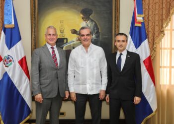 Congresistas de EU reconocen derecho de RD a protegerse y determinar su política migratoria