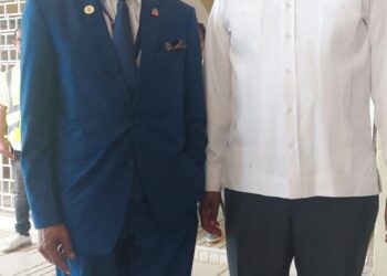 UASD convocó a más de cinco mil médicos solicitante para tomar Examen Único de Residencias Medicas