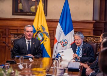 Presidente Abinader se reúne con su homólogo Lasso en el Palacio Presidencial