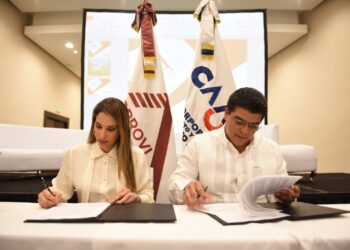 CAASD y ACOPROVI firman acuerdo para mejorar redes distribución de agua en GSD