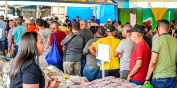 Más de 90 mil personas de distintas clases sociales se abastecen de alimentos en ferias “Inespre Está de Madre”