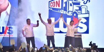 Anuncian movimiento “Camioneros con Luis” para impulsar reelección del presidente Abinader