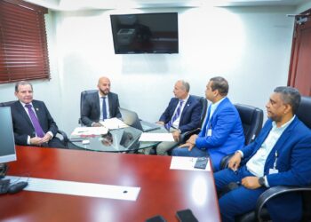 Presidente JCE se reúne con comisión OEA colaborará en procesos electorales