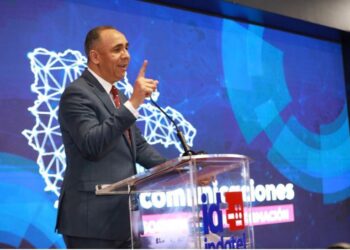 Indotel revela incremento en los niveles de conectividad fija y móvil en la República Dominicana un aumento de un 24% en uso de internet móvil en RD