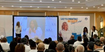 Diputada de Ultramar Lily Florentino escucha necesidades del exterior en Madrid, para canalizar soluciones con el gobierno