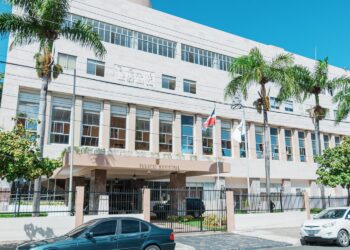 Alcaldía del Distrito Nacional llama a la ciudadanía a no sacar basura ante posible paso de la tormenta tropical Franklin