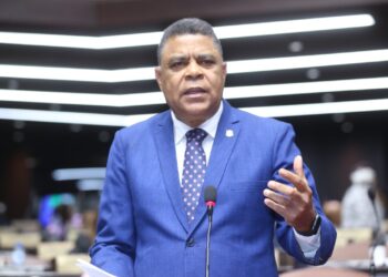 PLD rechaza modificaciones al presupuesto complementario y queda sobre la mesa