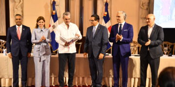 Presidente Abinader encabeza lanzamiento del Plan Estratégico Salud 2030