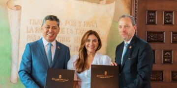 Alcaldía del Distrito Nacional firma acuerdo de hermandad con la ciudad de La Antigua, Guatemala