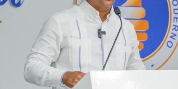 Eilyn Beltrán apoya a Carlos Valdez como coordinador de campaña de la Juventud de Abinader.