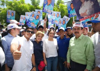 Senadora Faride Raful encabeza reuniones y encuentros en el DN antes de la convención