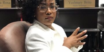 Diputada Fior Daliza Peguero denuncia irregularidades y deterioro en el Hospital Antonio Musa