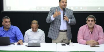 Director Electoral FP asegura ganarán cómodamente DN; capacitan miembros para defender votos