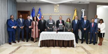 JCE firma acuerdo con el Departamento de la Policía de Nueva York