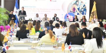 La JCE realiza taller sobre el derecho de las mujeres a una vida política sin violencia