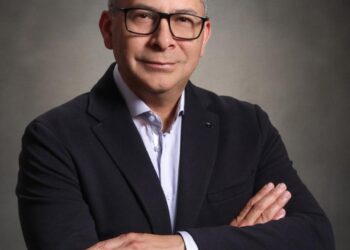 Poder Ejecutivo designa a Luis Ernesto García Hernández como nuevo Comisionado Ejecutivo para Reforma Policial