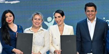 Ministro Collado y la Primera Dama encabezan acto de ingreso de país al GARA