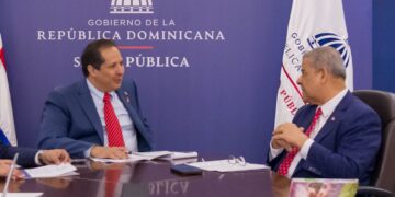 Ministros de Salud Pública y Administración Pública repasan avances para la reforma del sector salud