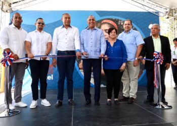 Indotel deja en funcionamiento proyecto de conectividad en comunidades de El Seibo