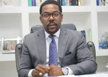 Suprema Corte falla casación contra abogado Linares, que deberá cumplir condena por difamar a Gómez Mazara