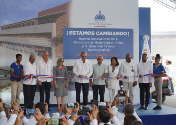 Presidente Abinader dejará todos los politécnicos del país equipados antes de concluir este período de gobierno