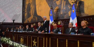 Ricardo de los Santos, aseguró que continuaran trabajando unidos, impulsando leyes orientadas a lograr las grandes transformaciones que requiere la sociedad dominicana como garantía de la institucionalidad.