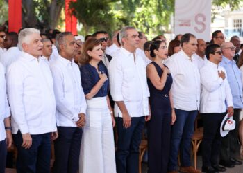 Presidente Abinader inaugura tramo I del Teleférico para brindar mayor y mejor movilidad a los ciudadanos de Santiago