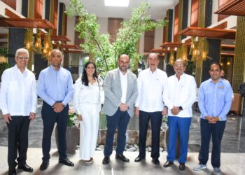 MESCyT impactará más de 70,000 colaboradores del sector turístico a través del Programa Inglés para la empleabilidad 