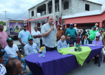 Senador-candidato por la Alianza Rescate RD José del Castillo continúa  sus actividades de campaña en Barahona