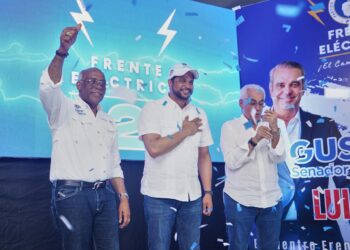 Frente Eléctrico PRM realiza gran concentración de apoyo a Abinader y candidatos SC