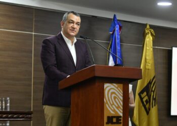 JCE y el IESPEC gradúan 178 periodistas y comunicadores sociales en “Diplomado Especializado en Administración Electoral”