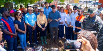Ministro Igor Rodríguez realiza  ayudas a familias afectadas por las lluvias en Cotuí
