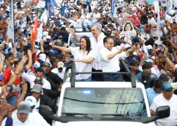 PRM Da demostración de Fuerza y Unidad con multitudinaria Caravana en el Distrito Navional