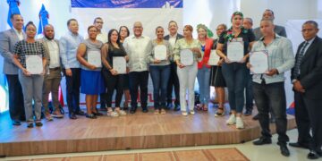 Promipyme impulsa el progreso en Hato Mayor con créditos por RD$22.6 millones