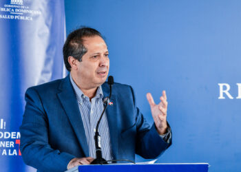 Ministerio de Salud entregó al SNS, 2 equipos para el diagnóstico molecular de tuberculosis