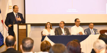 Ministro de Salud asegura se fortalecerá proceso para habilitar  establecimientos y prestadores de servicios de salud
