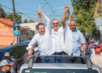 Luis Abinader consolida liderazgo para ganar con números históricos; exsenadores y actual senador de Ocoa pasan a apoyar candidaturas del PRM