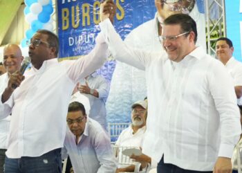 Sanz Lovatón: La gente quiere seguir con el cambio que representa Luis