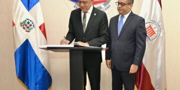 Jueces del TC y senadores coordinan acciones para próximas jornadas formativas