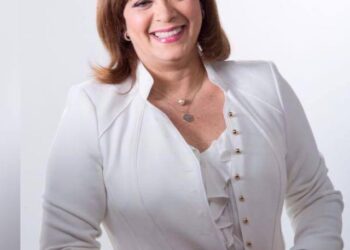 Diputada Sandra Abinader, que había renunciado al PLD, pasa al PRM