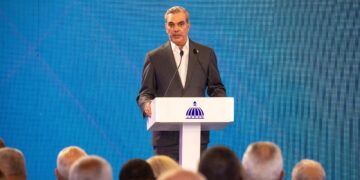 Presidente Abinader destaca avances en el acercamiento de servicios y políticas públicas en favor de los dominicanos en el exterior