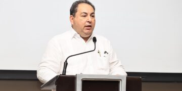 SNS capacita 300 bioanalistas para fortalecer calidad del diagnóstico