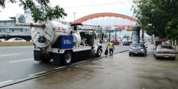 Brigadas de la Alcaldía del DN realizan labores preventivas para mitigar efectos de las lluvias