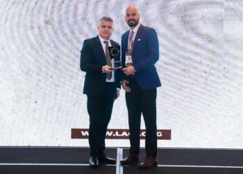 Firma de abogados EM Law Firm recibe premio «The Law Awards 2024» por su excelencia empresarial y compromiso social