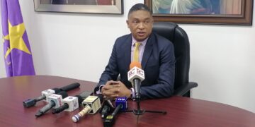 Yván Lorenzo anuncia su candidatura a la Secretaría General del PLD